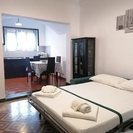 Casa Farfalla ファヴィニャーナ